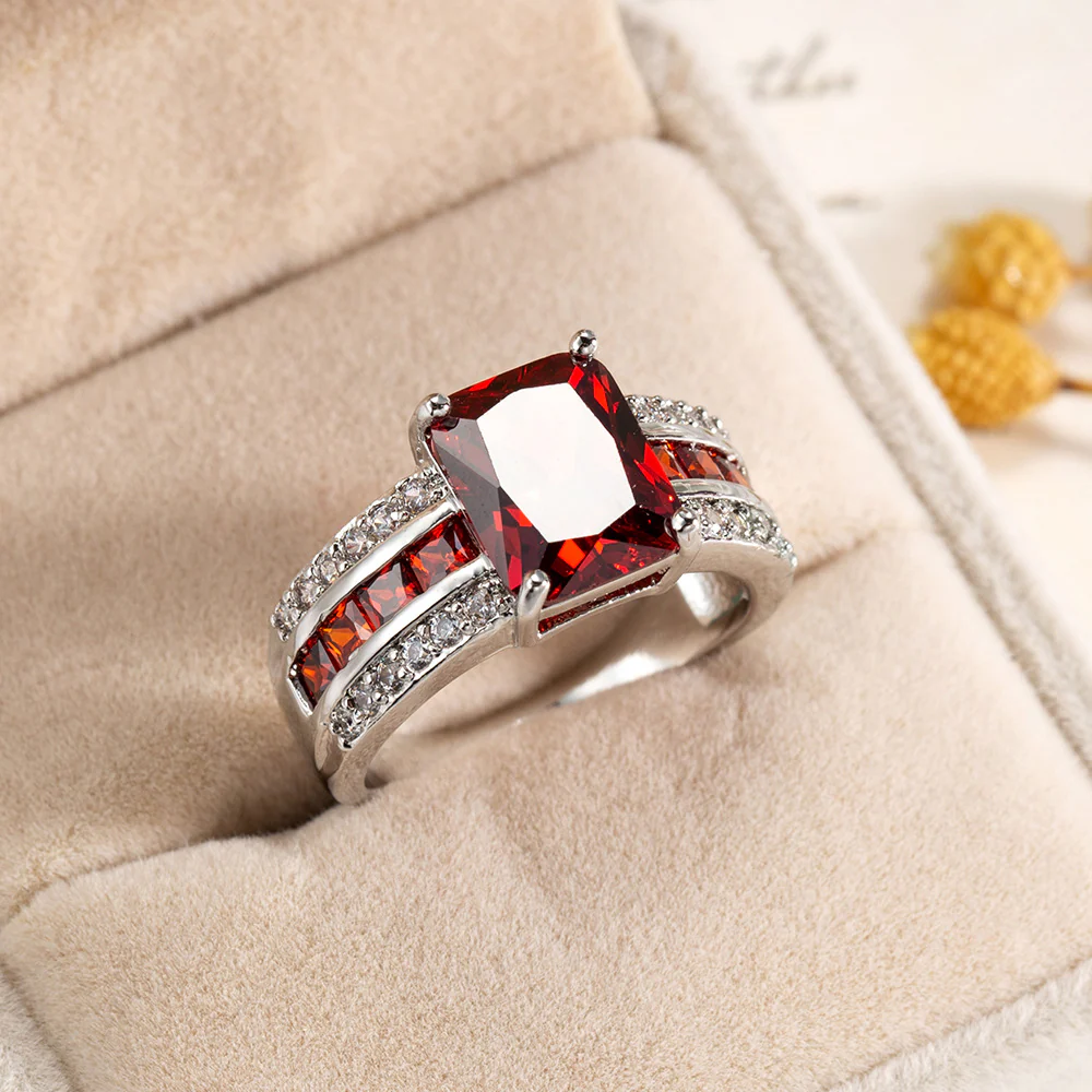 Kassira Redmont Ring | White Gold